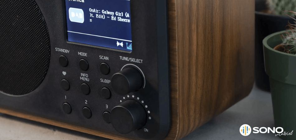 Radio DAB+ VS radio Internet  