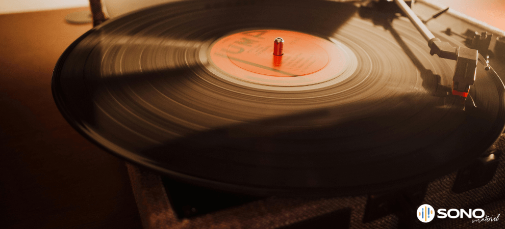 Platine vinyle valise : le bon choix pour débuter ?